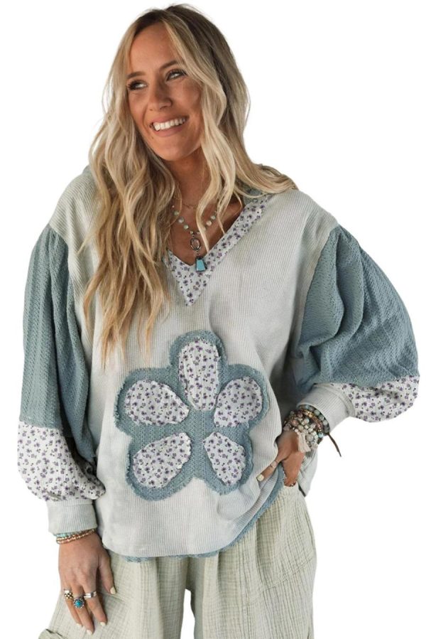 Women Long Sleeve Tops | Green Floral Textured Colorblock Patchwork Lantern Sleeve Hooded Top - Image 3